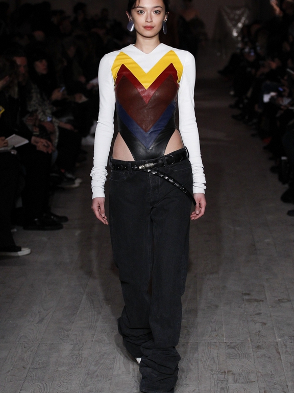  Fall 2016 Ready-to-Wear