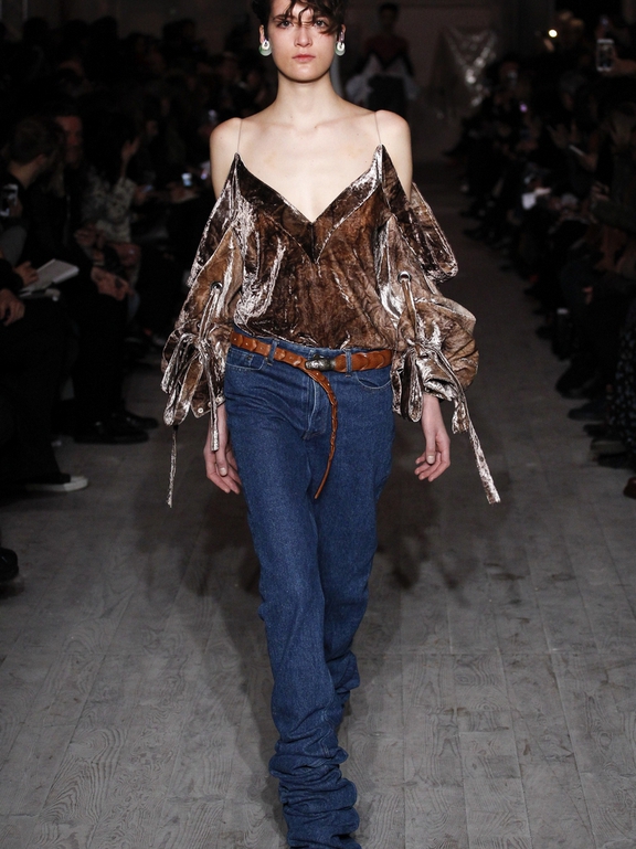  Fall 2016 Ready-to-Wear