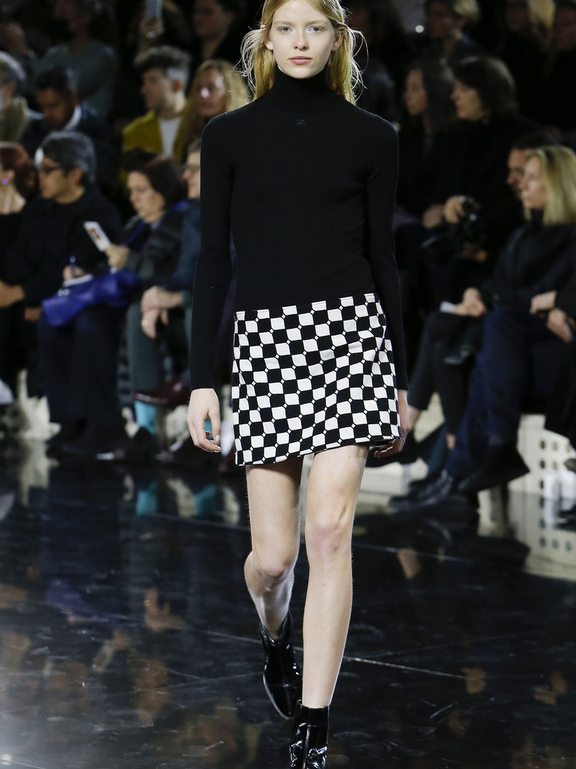  Fall 2016 Ready-to-Wear