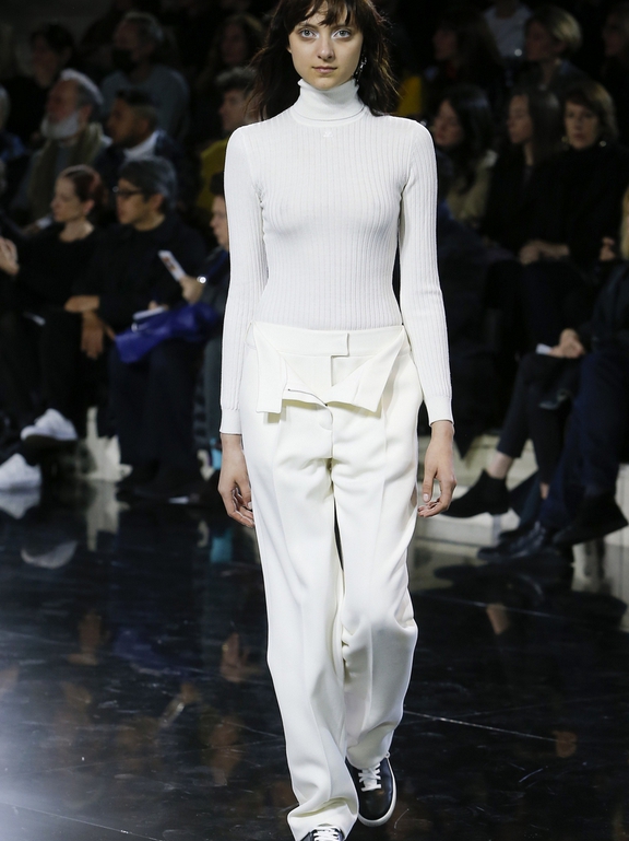  Fall 2016 Ready-to-Wear