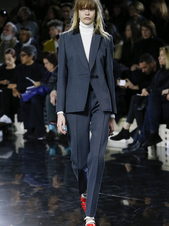  Fall 2016 Ready-to-Wear