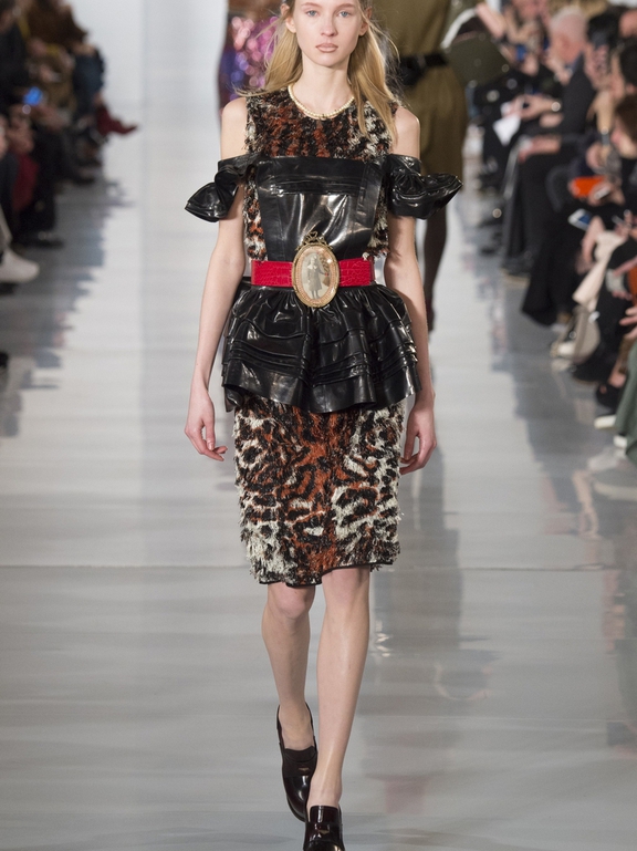  Fall 2016 Ready-to-Wear