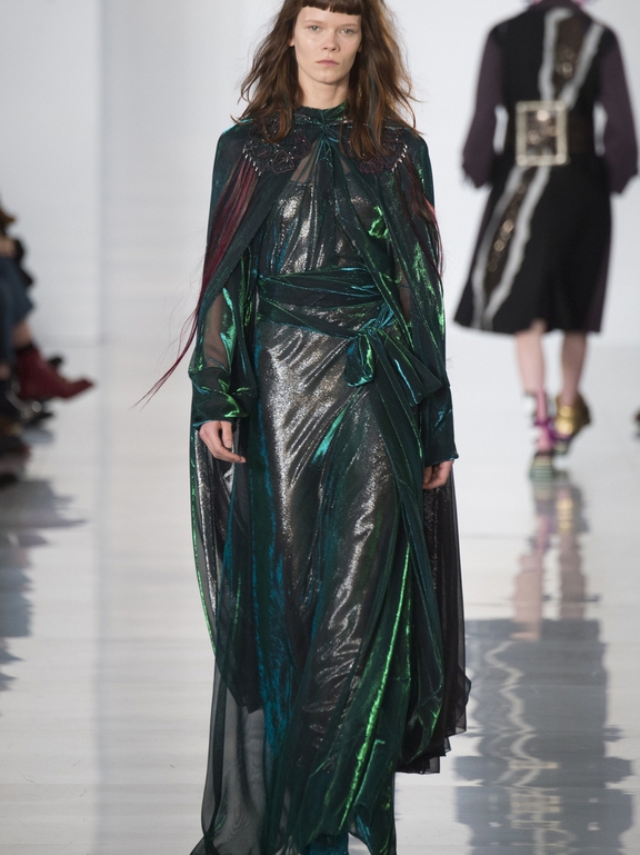  Fall 2016 Ready-to-Wear