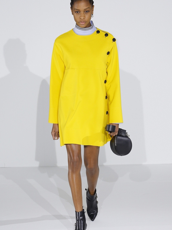  Fall 2016 Ready-to-Wear