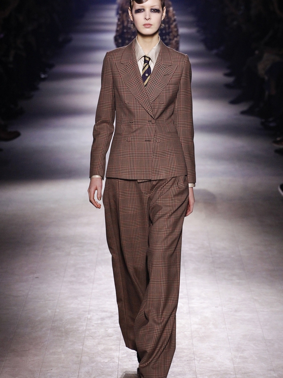  Fall 2016 Ready-to-Wear