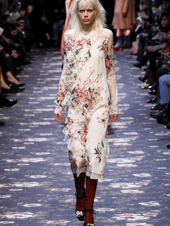  Fall 2016 Ready-to-Wear