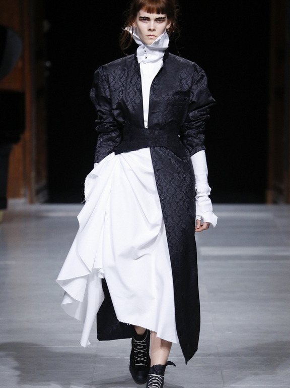  Fall 2016 Ready-to-Wear