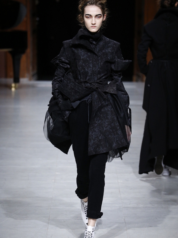  Fall 2016 Ready-to-Wear