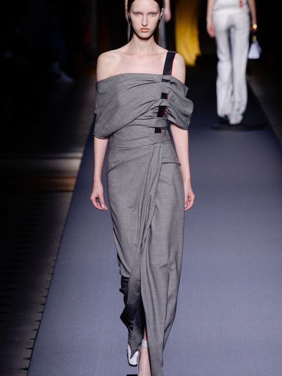  Fall 2016 Ready-to-Wear