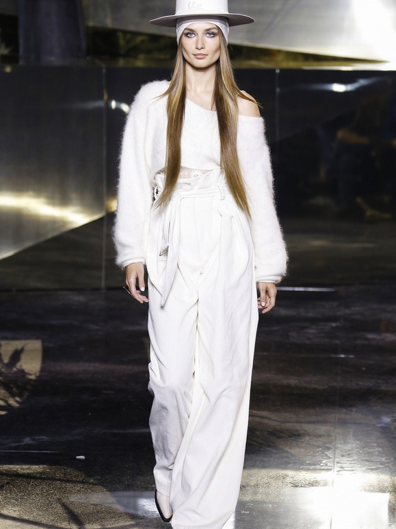  Fall 2016 Ready-to-Wear