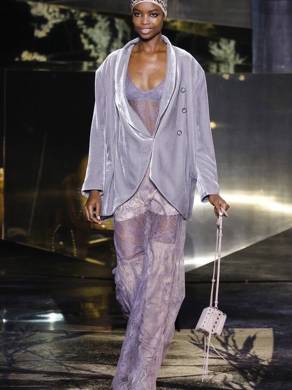  Fall 2016 Ready-to-Wear