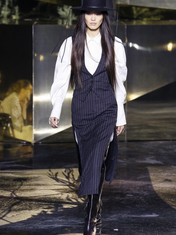  Fall 2016 Ready-to-Wear