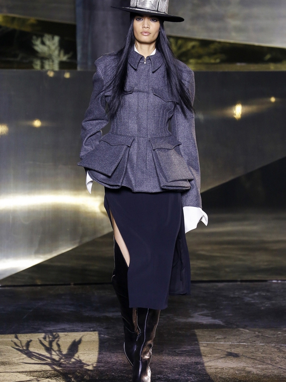  Fall 2016 Ready-to-Wear