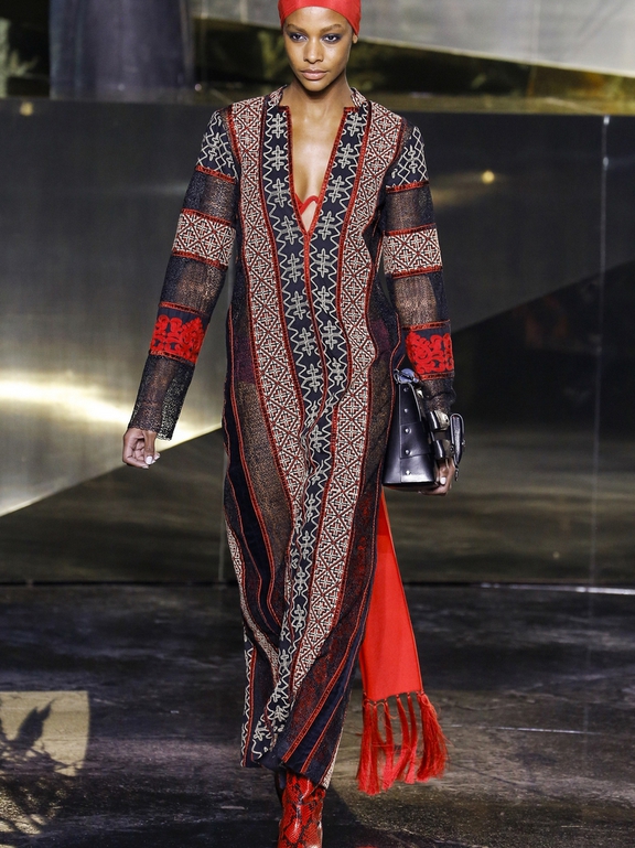  Fall 2016 Ready-to-Wear