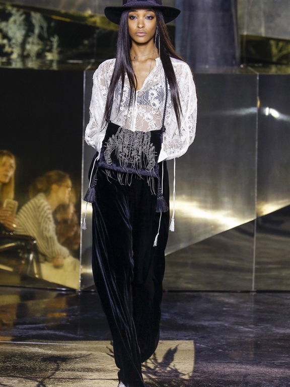  Fall 2016 Ready-to-Wear