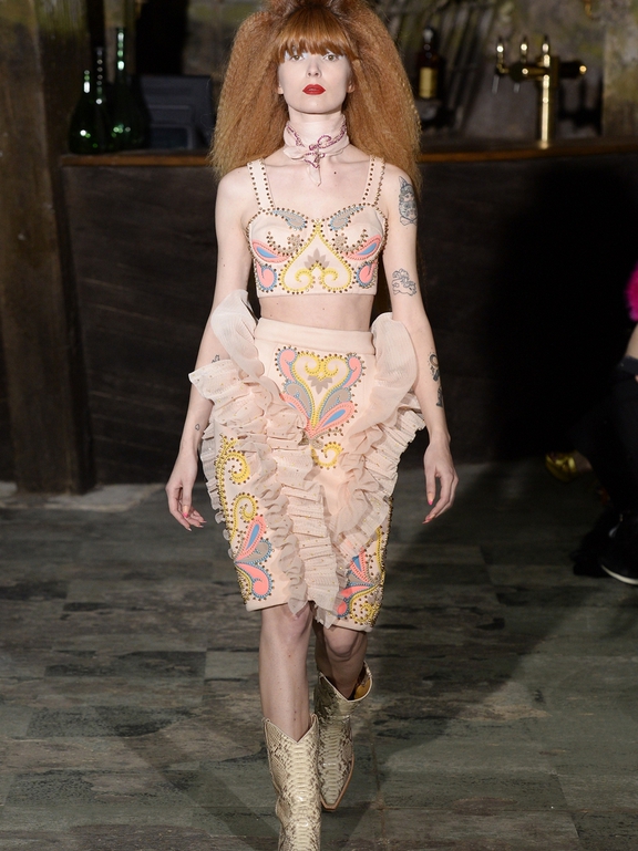  Fall 2016 Ready-to-Wear
