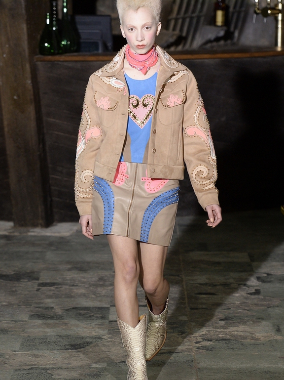  Fall 2016 Ready-to-Wear