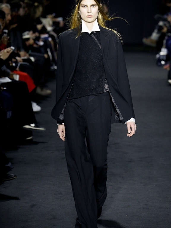  Fall 2016 Ready-to-Wear