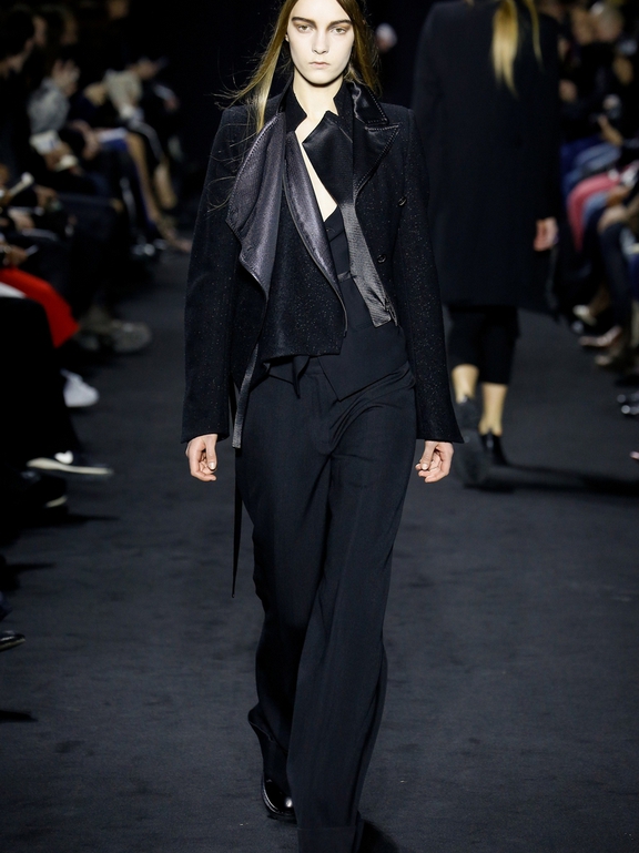  Fall 2016 Ready-to-Wear