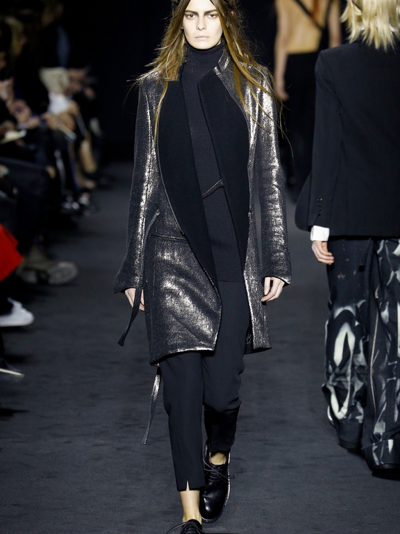  Fall 2016 Ready-to-Wear