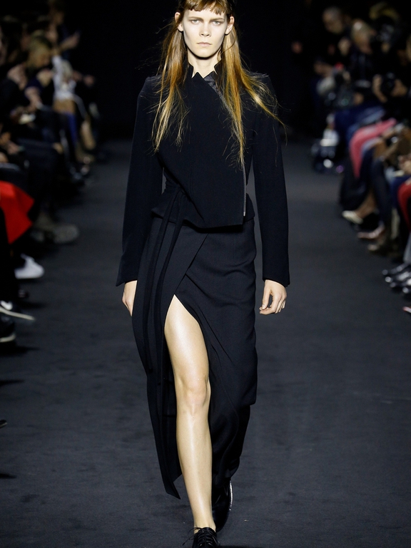  Fall 2016 Ready-to-Wear