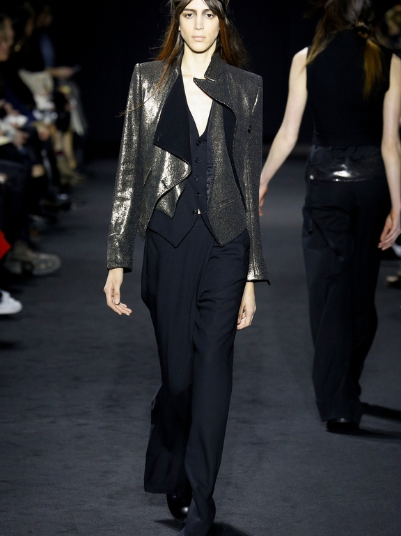  Fall 2016 Ready-to-Wear