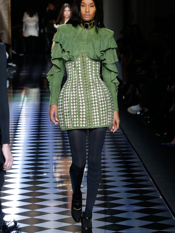  Fall 2016 Ready-to-Wear
