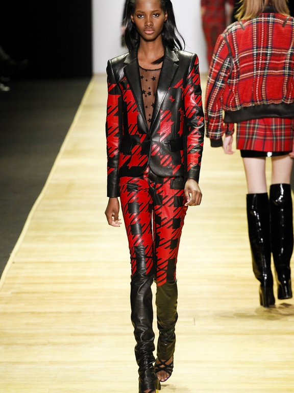  Fall 2016 Ready-to-Wear