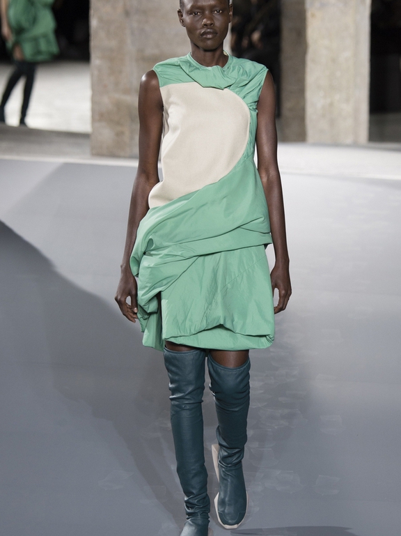  Fall 2016 Ready-to-Wear