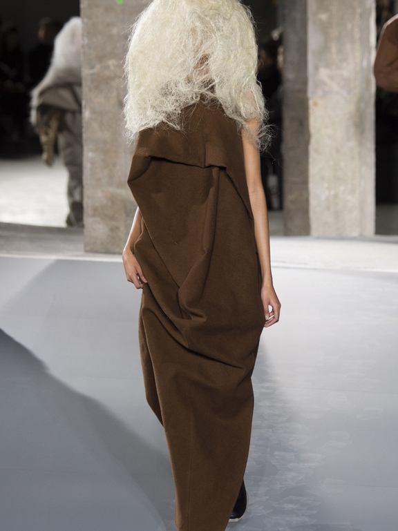  Fall 2016 Ready-to-Wear