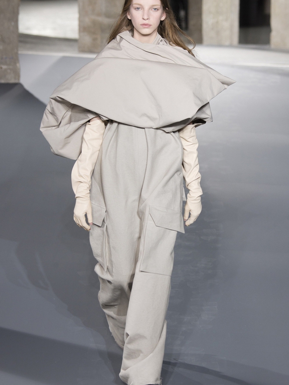  Fall 2016 Ready-to-Wear