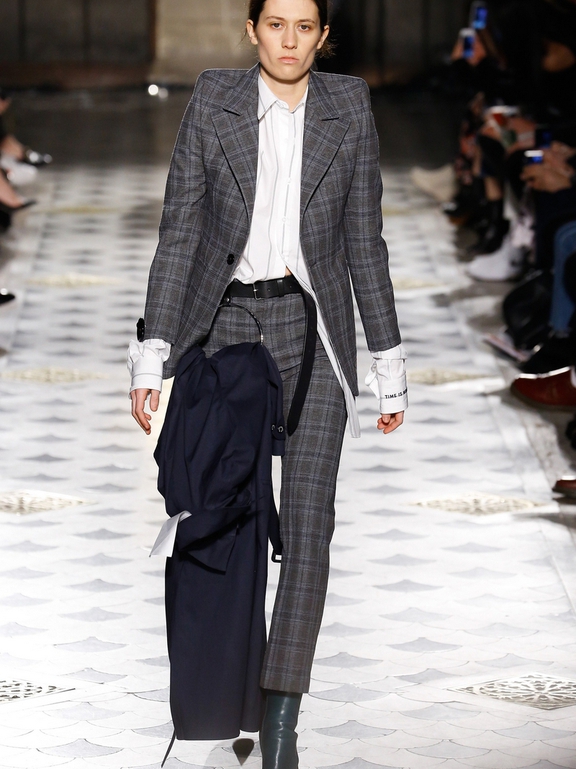  Fall 2016 Ready-to-Wear