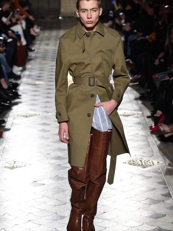  Fall 2016 Ready-to-Wear