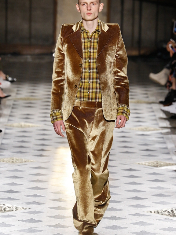  Fall 2016 Ready-to-Wear