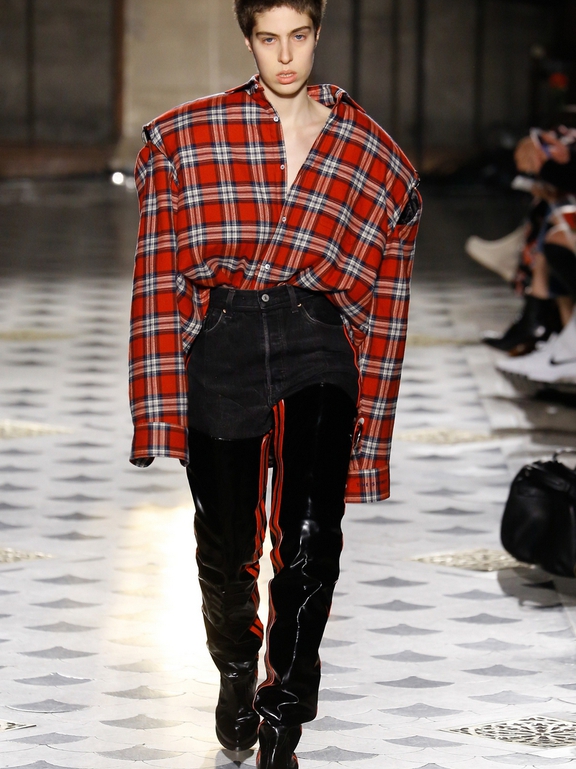  Fall 2016 Ready-to-Wear