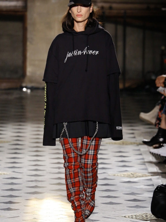  Fall 2016 Ready-to-Wear