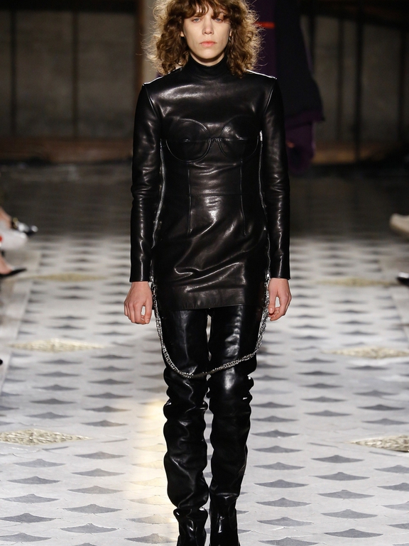  Fall 2016 Ready-to-Wear