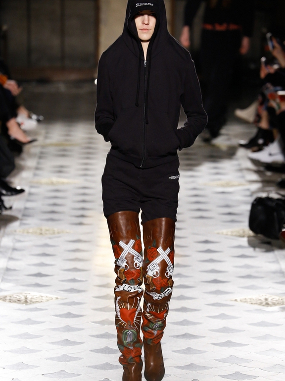  Fall 2016 Ready-to-Wear