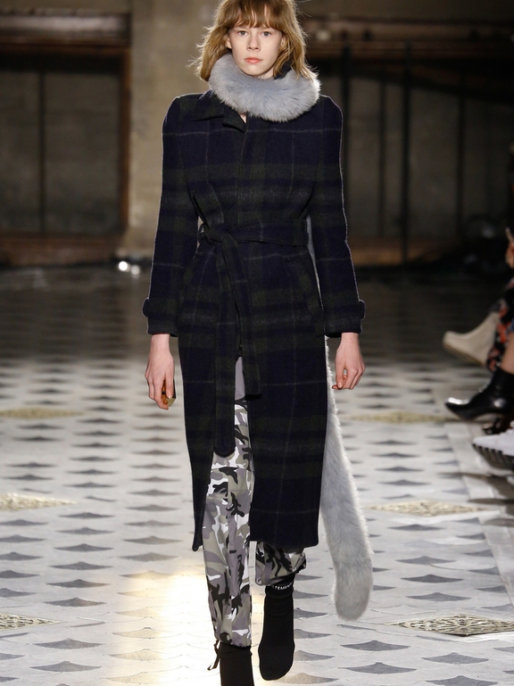  Fall 2016 Ready-to-Wear