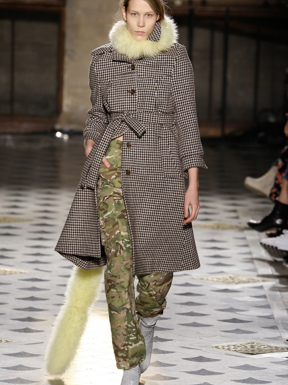  Fall 2016 Ready-to-Wear