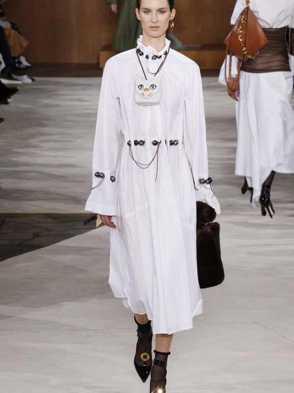  Fall 2016 Ready-to-Wear