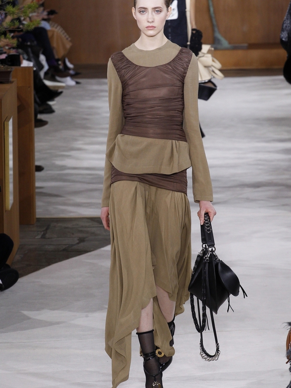  Fall 2016 Ready-to-Wear