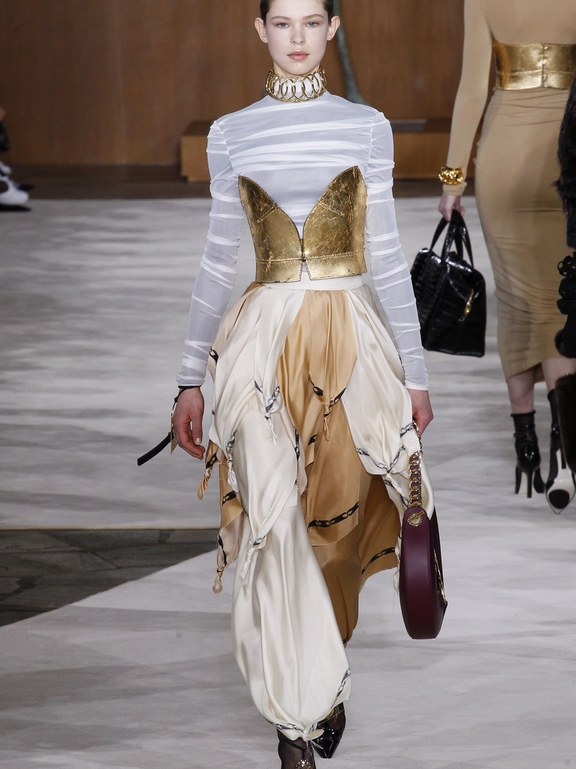  Fall 2016 Ready-to-Wear