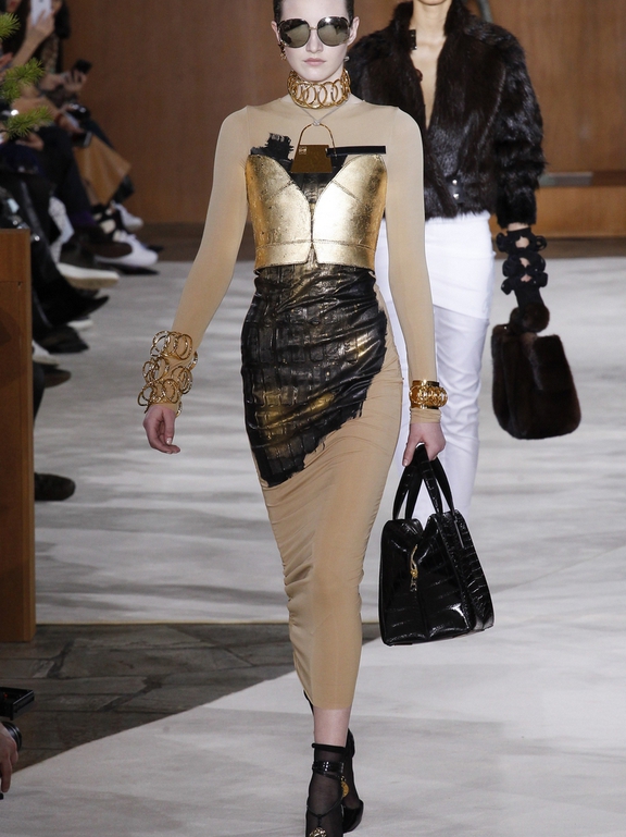  Fall 2016 Ready-to-Wear