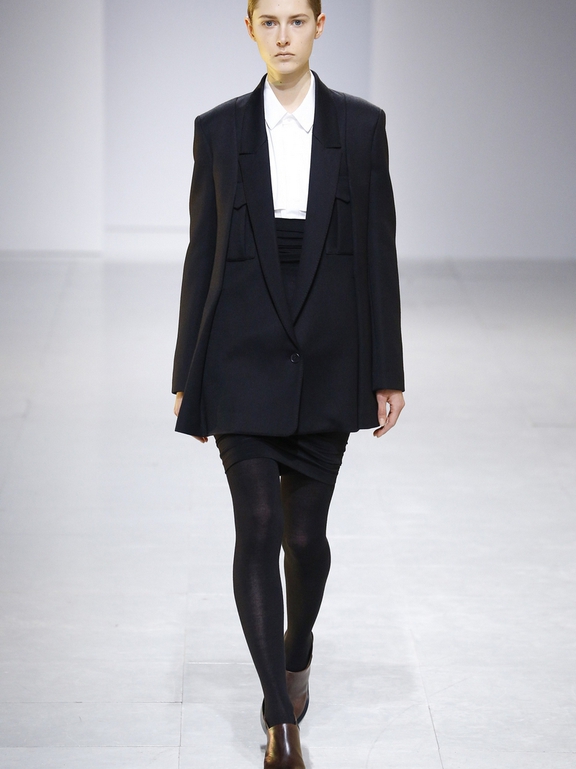  Fall 2016 Ready-to-Wear