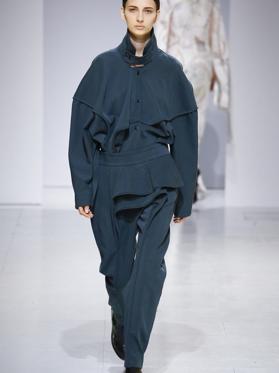  Fall 2016 Ready-to-Wear