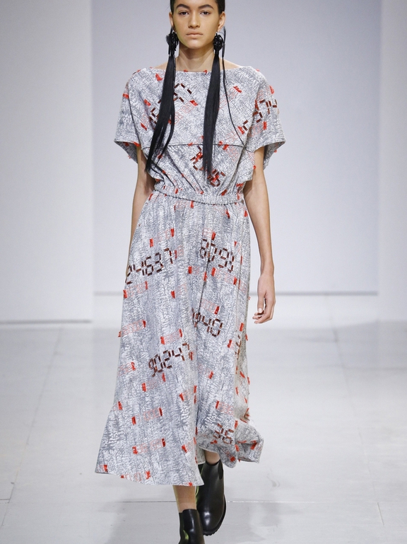  Fall 2016 Ready-to-Wear