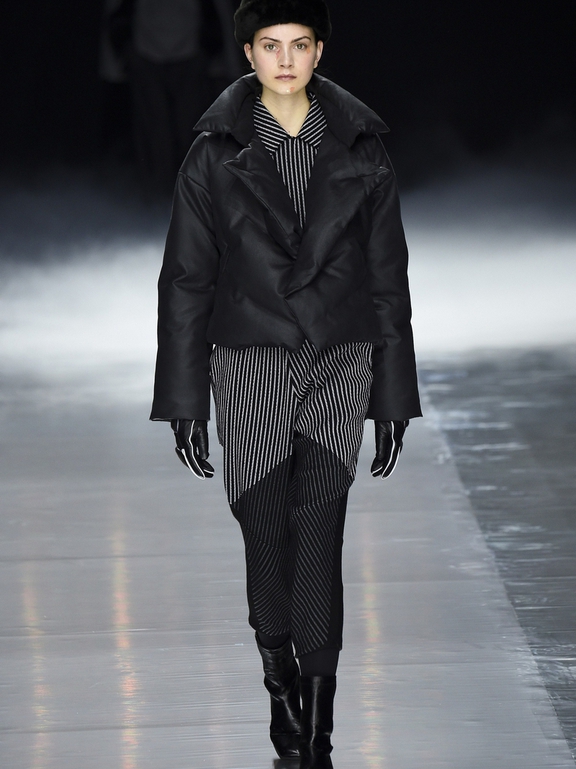  Fall 2016 Ready-to-Wear