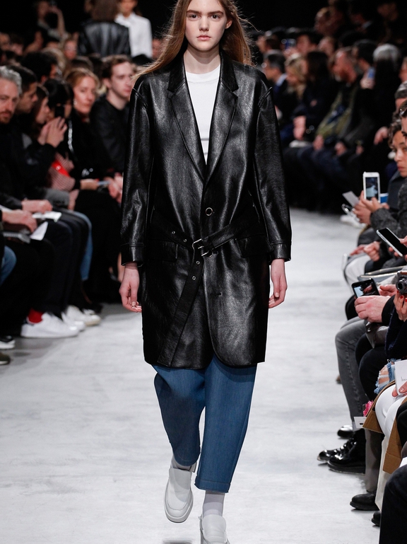  Fall 2016 Ready-to-Wear