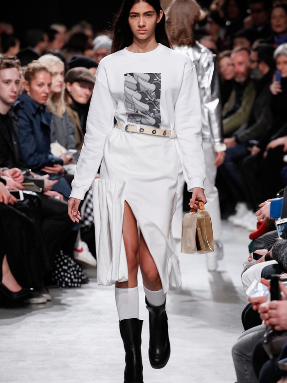  Fall 2016 Ready-to-Wear